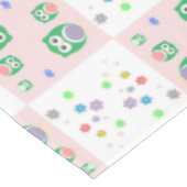子供へカラフルなフクロウパターン テーブルクロス (アングル)