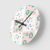 子供へカラフルなフクロウパターン ラウンド壁時計 (傾斜)