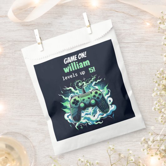 子供クールのゲームのレベルを5歳の誕生日まで フェイバーバッグ (クリップ留めされた状態)