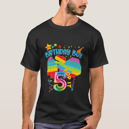 子供ポップ・アートののIt誕生日5年の古い男の子のパーティーテーマ Tシャツ (正面)
