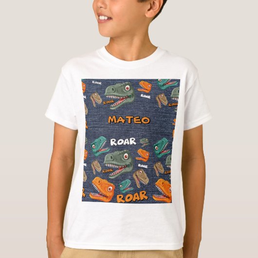 子供向けの恐竜のキャラクターパターン Tシャツ (正面)