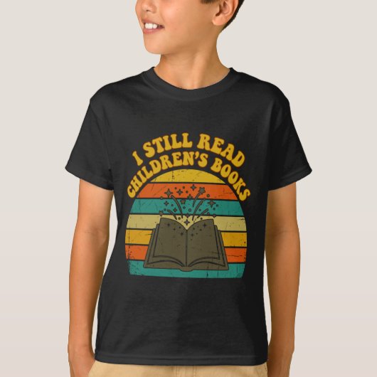 子供向けの本を読むのが好きな面白いレトロな男性 Tシャツ (正面)
