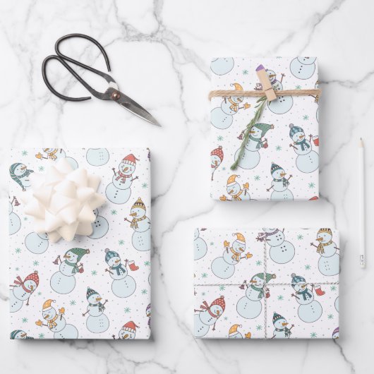 子供向けクリスマスかわいい雪だるまin帽子 ラッピングペーパーシート (正面)