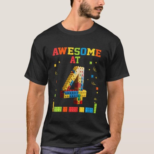 子供建物ブロック素晴らしレンガ4歳 Tシャツ (正面)