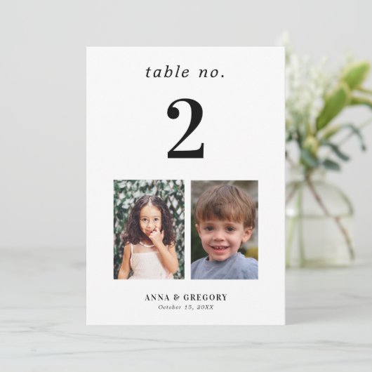 子供時代の写真 5x7 テーブルナンバー2 ウェディング 招待状 (スタンド正面)