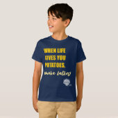 子供用ハヌカシャツ - "ラトケスを作ろう" Tシャツ (正面フル)