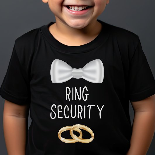 子供用リングベアラーリングセキュリティ かわいい男の子の結婚式 Tシャツ