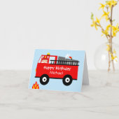 子供用消防車の個人化誕生日カード カード (黄色い花)