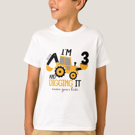 子供3人 3歳 3回目の誕生日 建設作業員 男の子 3歳 Tシャツ (正面)