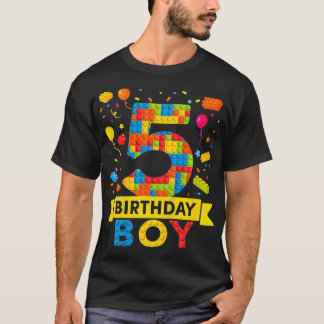 子供5年の古い建物ブロック5th誕生日少年 tシャツ