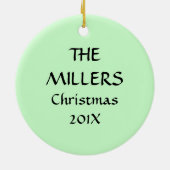 子熱狂するども2人漫画を持つ親の家族 セラミックオーナメント (裏面)