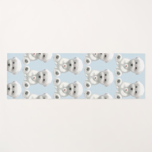 子犬がおもちゃを抱きしめている ヨガマット (正面(横))