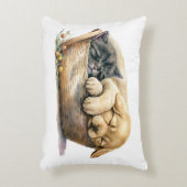 子犬と子猫が入った籠 アクセントクッション (正面(垂直))