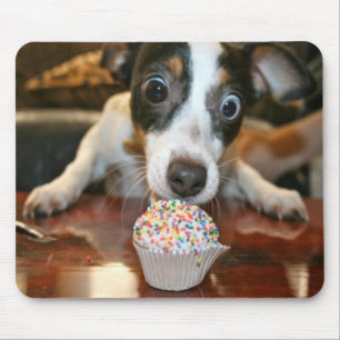 子犬のケーキのマウスパッド マウスパッド