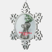 子犬のパグフォトタイポグラフィかわいい スノーフレークピューターオーナメント (右)