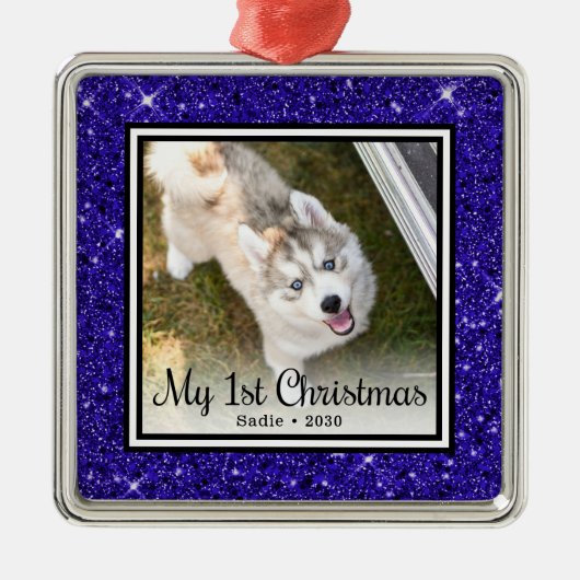 子犬の初めてのクリスマスフォト メタルオーナメント (正面)