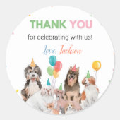 子犬の少年の誕生日ステッカーラベルパーティー ラウンドシール (正面)