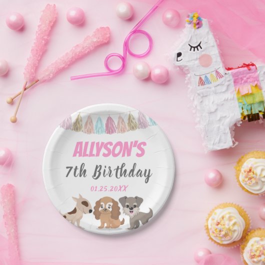 子犬の漫画の犬テーマの誕生パーティー ペーパープレート (パーティー)