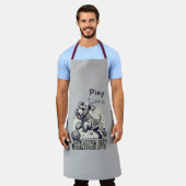 子犬の遊び時間：グレードッグのボールを追いかけるおもしろい エプロン (着用した状態)