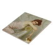 子犬エレガントをなでている若い女性 タイル (側面)