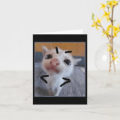 子猫おもしろい猫好き怒キッテンミームかわいい カード (黄色い花)