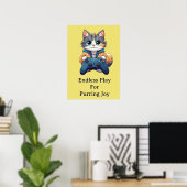 子猫がゲームコントローラを持って笑顔 ゲーマー猫 ポスター (ホームオフィス)