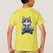 子猫がゲームコントローラを持って笑顔 ゲーマー猫 Tシャツ (裏面)