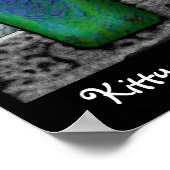 子猫とファブリルガラスの花瓶 ポスター (角)