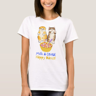 子猫とミルクとシリアルのハッピーダンス Tシャツ