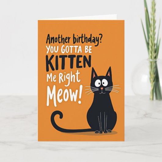 子猫のパンの誕生日カード カード (正面)