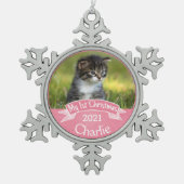 子猫のパーソナライズされた初めてのクリスマス写真 スノーフレークピューターオーナメント (正面)