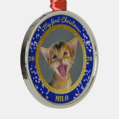 子猫のパーソナライズされた初めてのクリスマス写真 メタルオーナメント (右)
