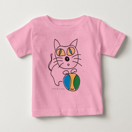 子猫のビーチボールの乳児の長袖 ベビーTシャツ (正面)