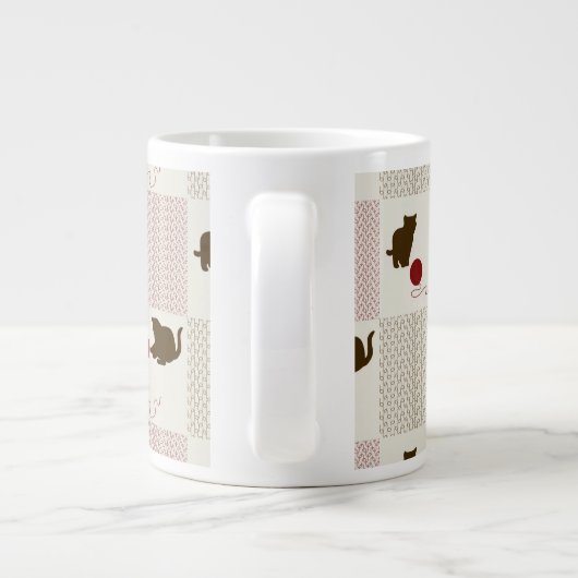 子猫の背景 ジャンボコーヒーマグカップ (裏面)