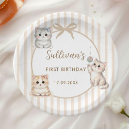 子猫の1歳の誕生日　シンプルな猫パーティーの飾り ペーパープレート