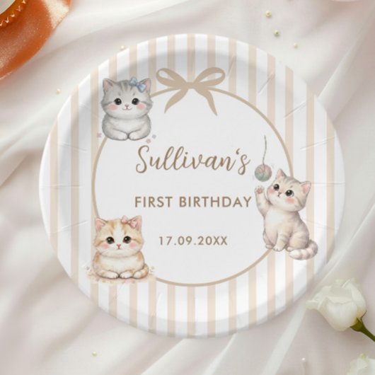 子猫の1歳の誕生日 シンプルな猫パーティーの飾り ペーパープレート