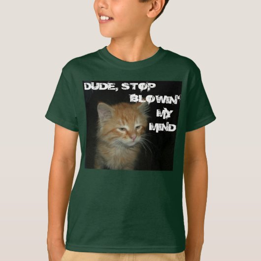 子猫の"なんてこった、びっくりした!" キッズTシャツ Tシャツ (正面)