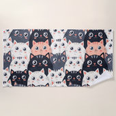 子猫カート万華鏡のように千変万化するパターン ビーチタオル (正面)