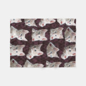 子猫猫はハートのイメージのパターンに直面します フリースブランケット (正面(横))