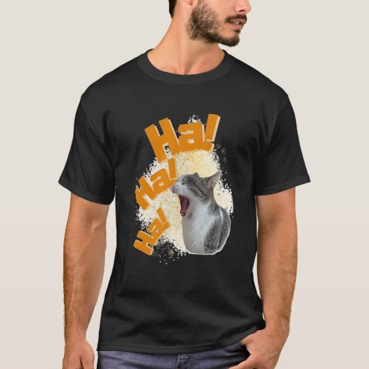 子猫猫 Tシャツ (正面)