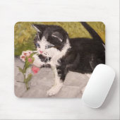 子猫遊とピンクの花 マウスパッド (マウス)