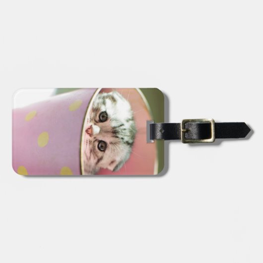 子猫隠れ ラゲッジタグ (正面横)