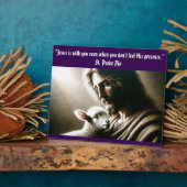 子羊の卓上にイーゼルを飾ったイエス フォトプラーク (側面)