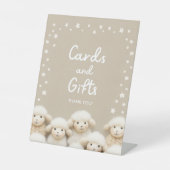 子羊の赤ちゃんシャワーカードとギフト 台座サイン (正面)