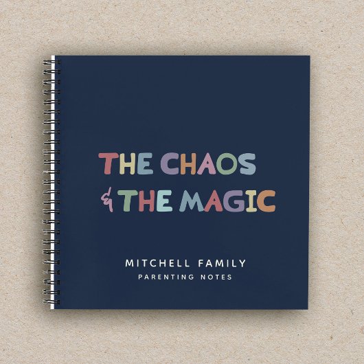 子育てノート - カスタマイズされたママ & パパの日記 ノートブック