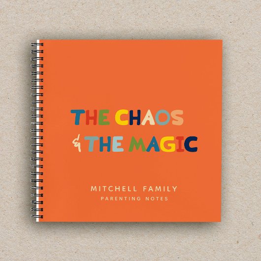 子育てノート - カスタマイズされたママ & パパの日記 ノートブック