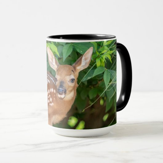 子鹿生まれたばかりののポートレート マグカップ (正面右)