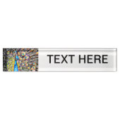 孔雀および羽の芸術的なグラフィック デスクネームプレート (正面)