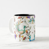 孔雀と花のシームレスなパターン ツートーンマグカップ (正面左)