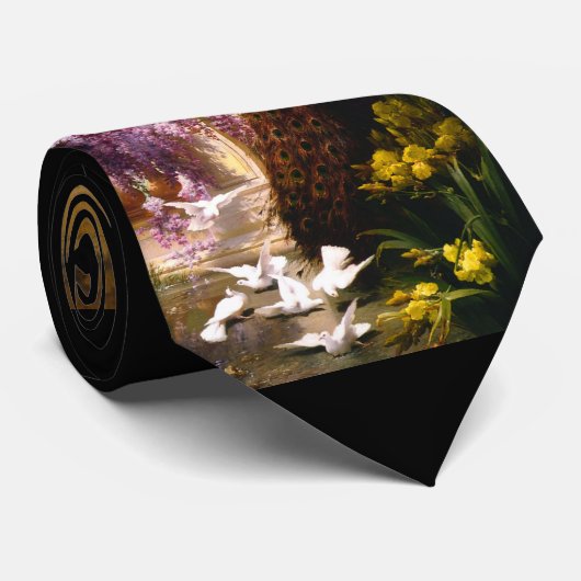 孔雀と鳩が庭に ネクタイ (ロール)